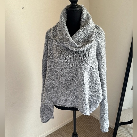 Free People BFF Cowl Neck Nubby Knit Pullover Sweater in Heather Gray Sz small - Picture 8 of 9